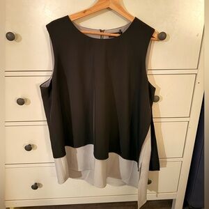 DKNY Black White Layered Sleeveless Top XL Asymmetrical Hem Modern Chic